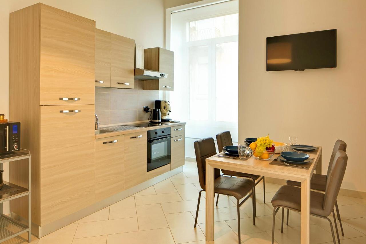 Le Corti Di Napoli Apartments Exteriér fotografie
